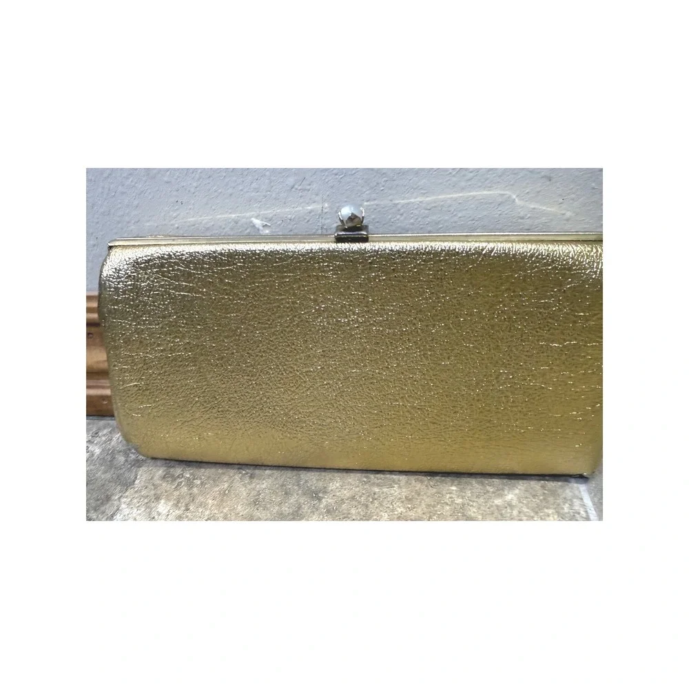 Gold Metallic Clutch Pearl Clasp‎ Evening Bag Vintage READ